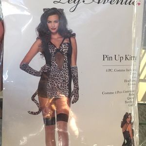 Sexy pin up kitty cat costume